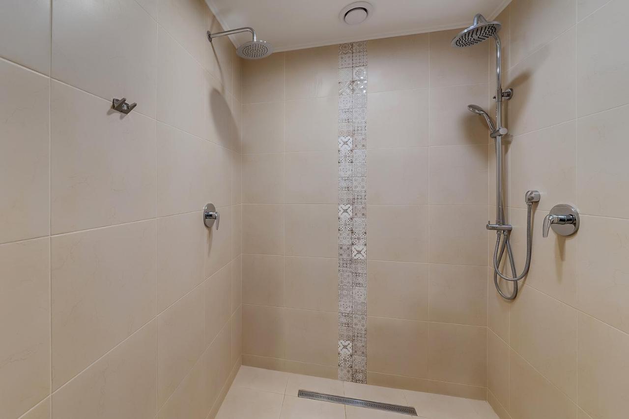 Soborniy Hotel Zaporizhia Kültér fotó