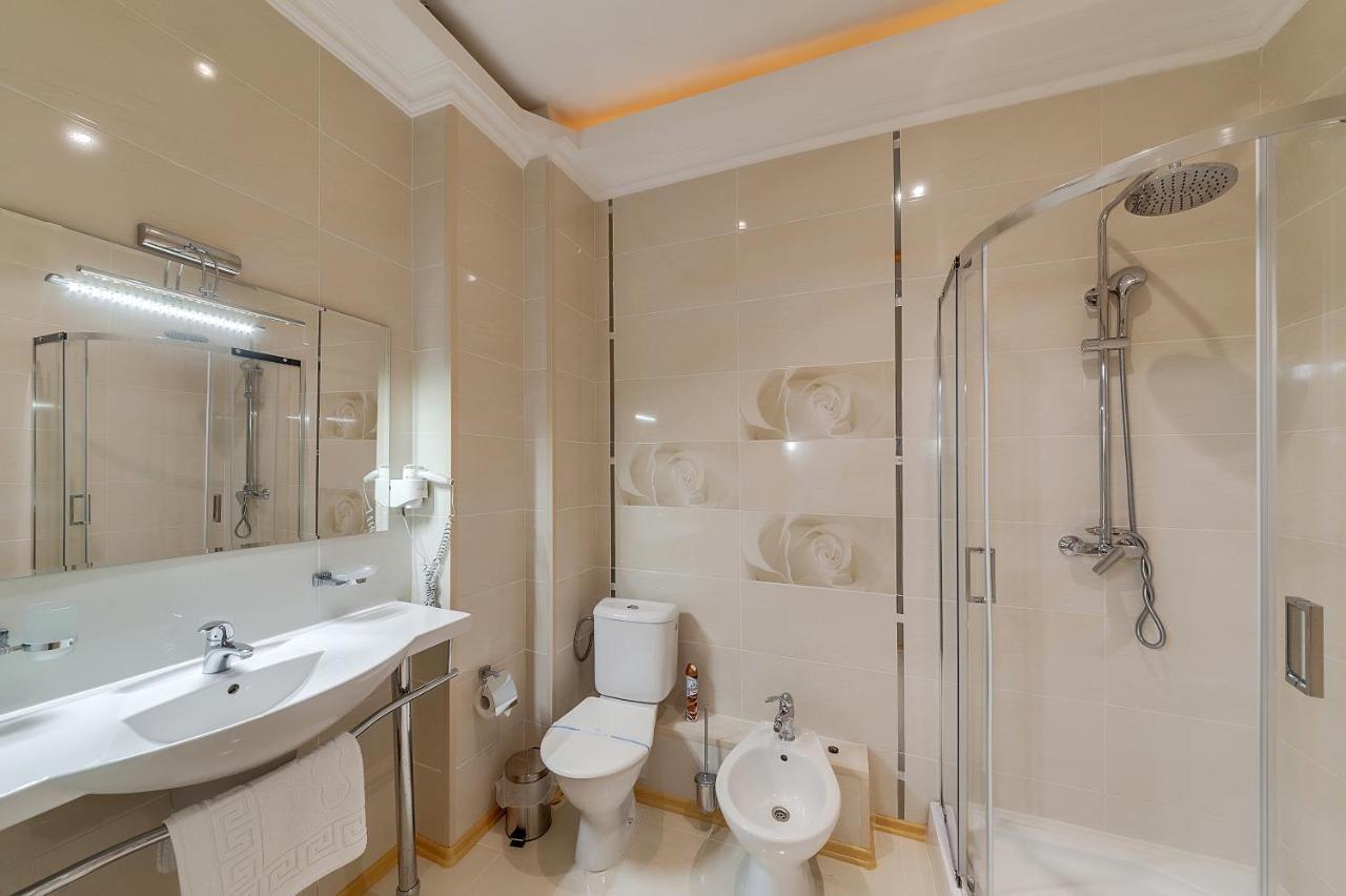 Soborniy Hotel Zaporizhia Kültér fotó